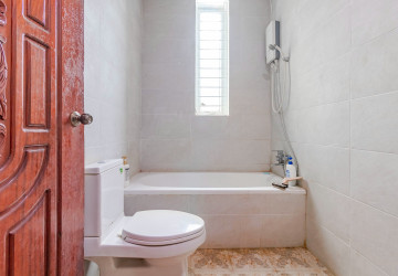 6 Bedroom House For Rent - Svay Dangkum, Siem Reap thumbnail