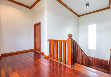 6 Bedroom House For Rent - Svay Dangkum, Siem Reap thumbnail