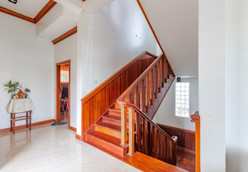 6 Bedroom House For Rent - Svay Dangkum, Siem Reap thumbnail