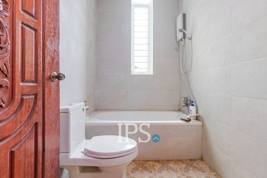 6 Bedroom House For Rent - Svay Dangkum, Siem Reap