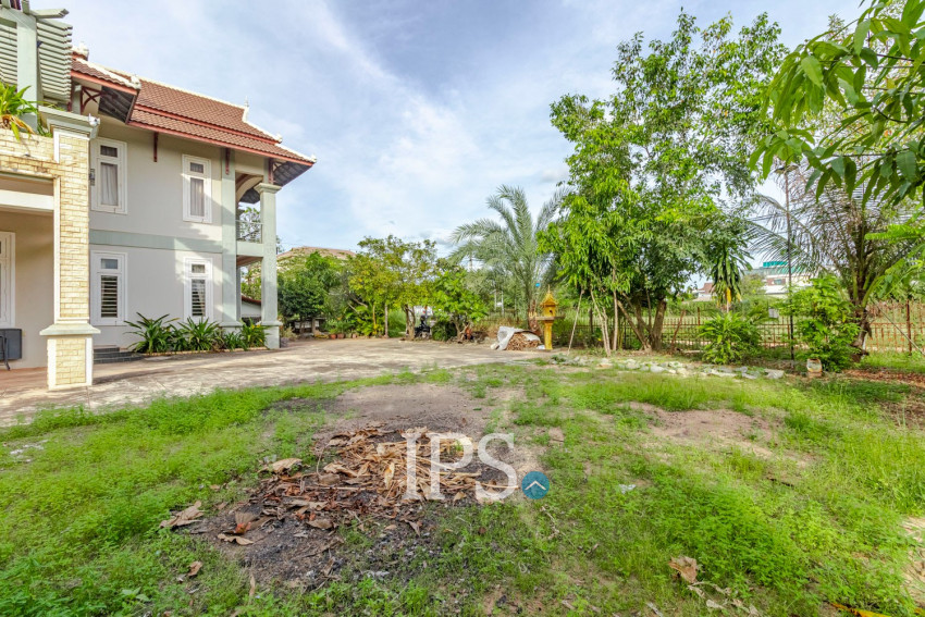 6 Bedroom House For Rent - Svay Dangkum, Siem Reap