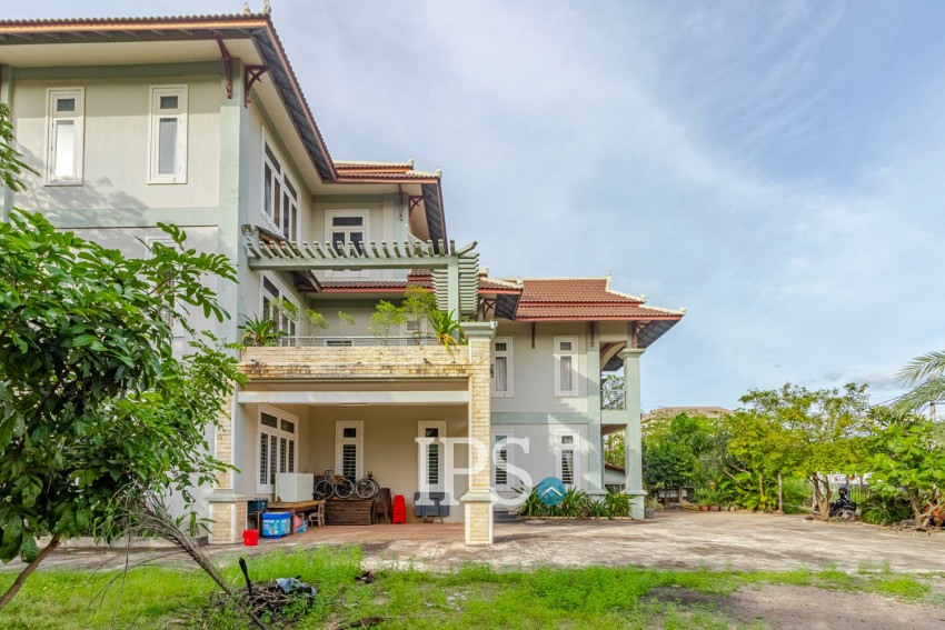 6 Bedroom House For Rent - Svay Dangkum, Siem Reap