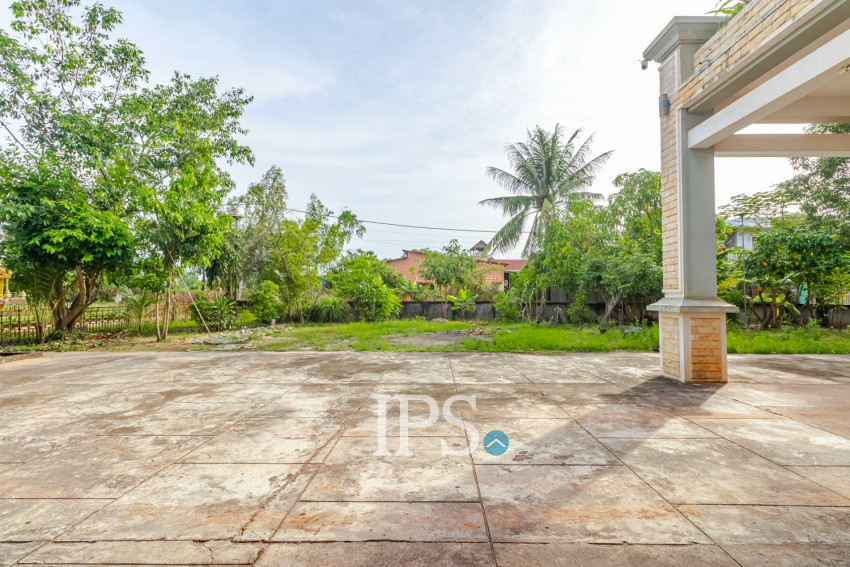 6 Bedroom House For Rent - Svay Dangkum, Siem Reap