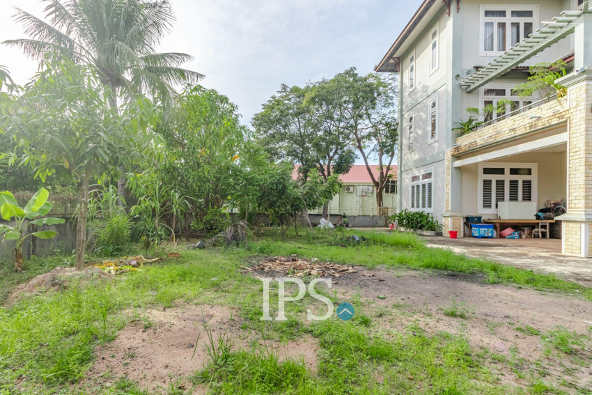 6 Bedroom House For Rent - Svay Dangkum, Siem Reap