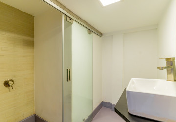 Renvated 2 Bedroom Apartment For Rent - Mittapheap, Phnom Penh thumbnail