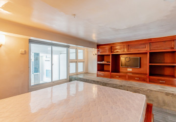 Renvated 2 Bedroom Apartment For Rent - Mittapheap, Phnom Penh thumbnail