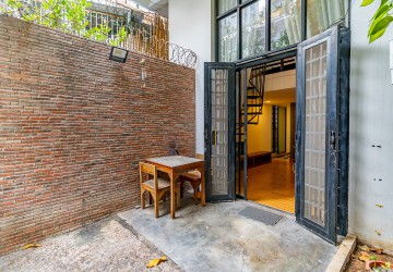 Loft 1 Bedroom Apartment For Rent - BKK3, Phnom Penh thumbnail