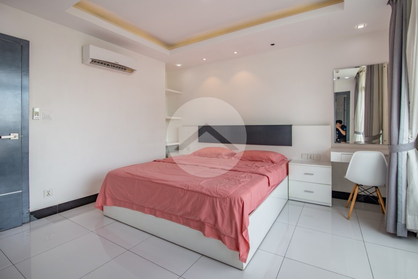 2 Bedroom Serviced Apartment For Rent - BKK3 , Phnom Penh