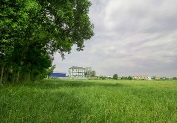 2.7 Hectare Commercial Property For Sale - Svay Dangkum, Siem Reap thumbnail