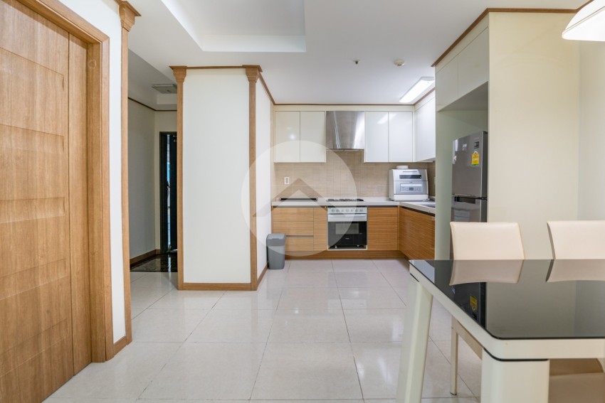 1 Bedroom Condo For Rent - De Castle Royal, BKK1 , Phnom Penh