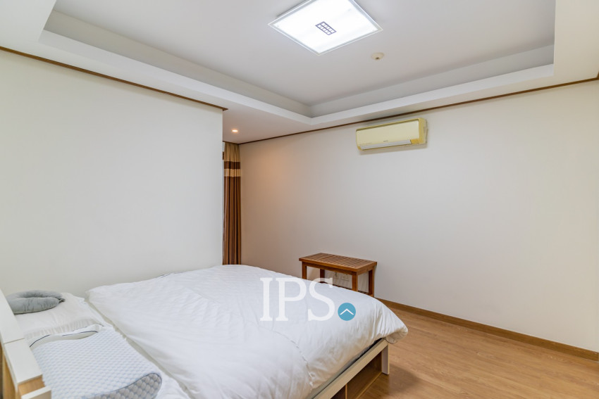 1 Bedroom Condo For Rent - De Castle Royal, BKK1 , Phnom Penh