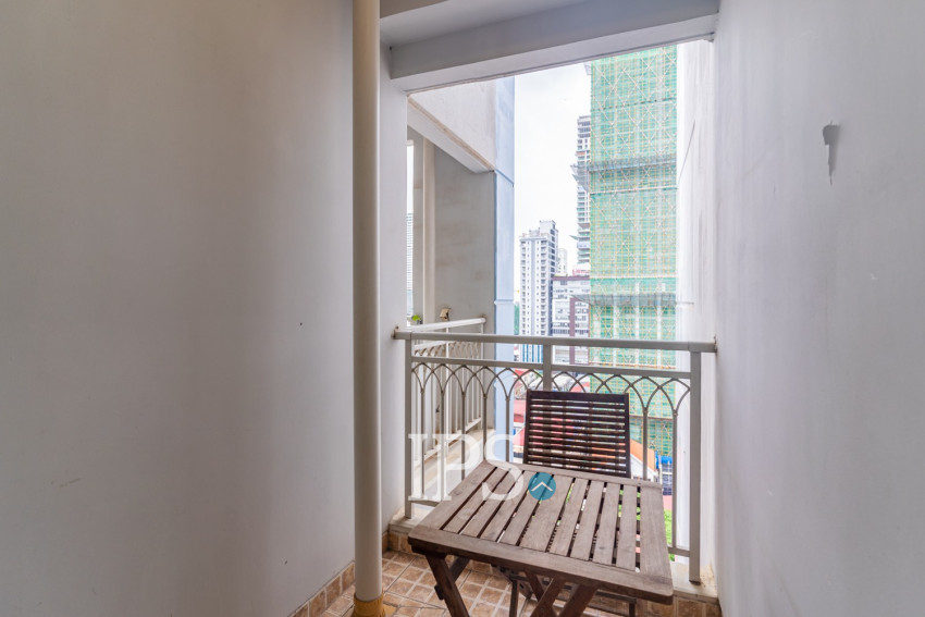 1 Bedroom Condo For Rent - De Castle Royal, BKK1 , Phnom Penh