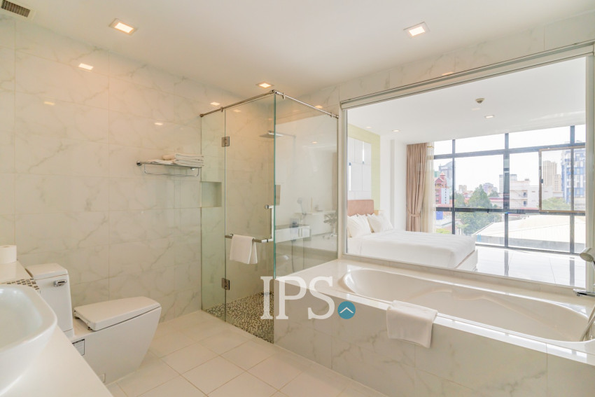 2 Bedroom Serviced Apartment For Rent - Chaktumok, Phnom Penh