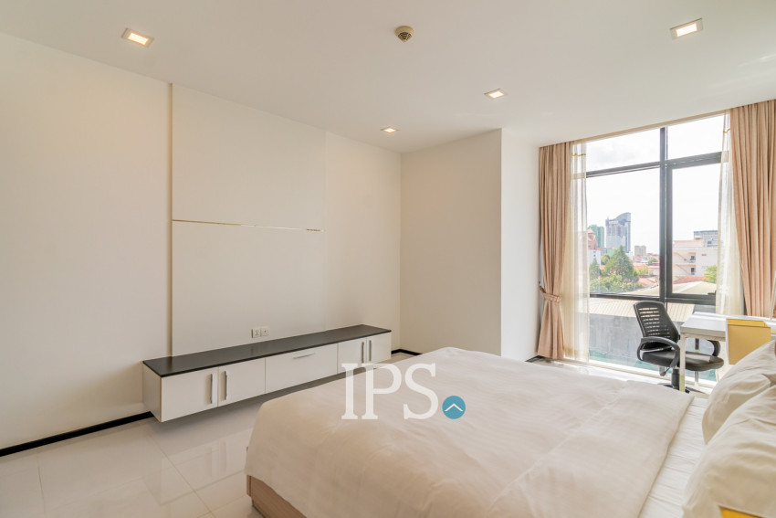 2 Bedroom Serviced Apartment For Rent - Chaktumok, Phnom Penh
