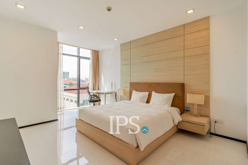 2 Bedroom Serviced Apartment For Rent - Chaktumok, Phnom Penh