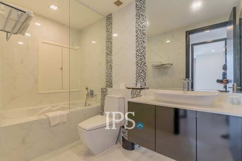 2 Bedroom Serviced Apartment For Rent - Chaktumok, Phnom Penh