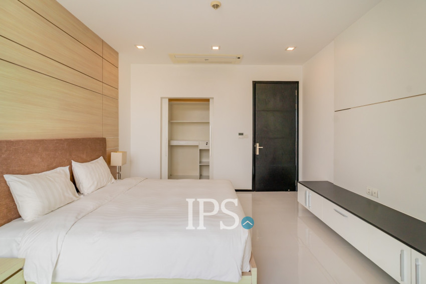 2 Bedroom Serviced Apartment For Rent - Chaktumok, Phnom Penh