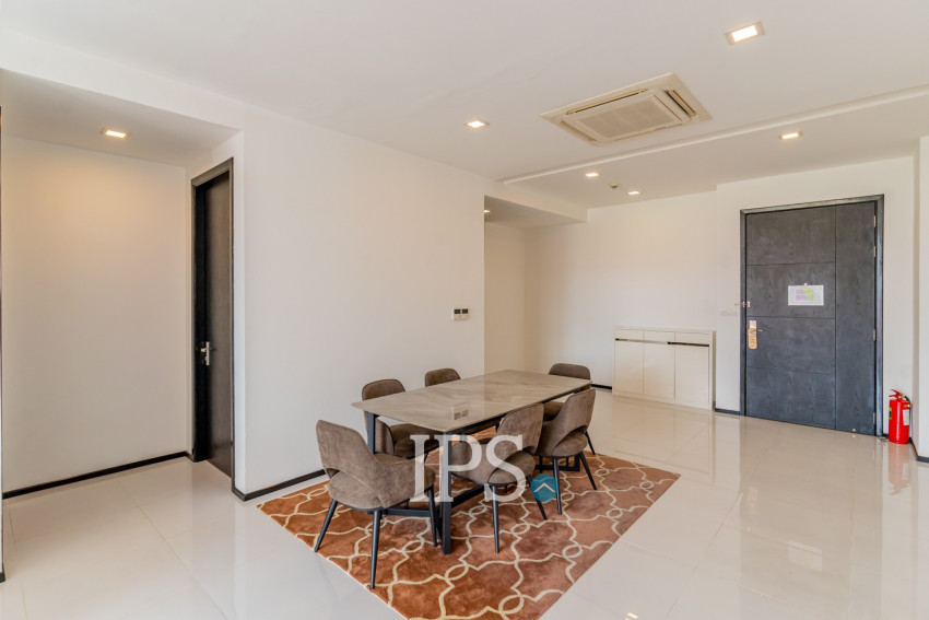 2 Bedroom Serviced Apartment For Rent - Chaktumok, Phnom Penh