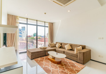 2 Bedroom Serviced Apartment For Rent - Chaktumok, Phnom Penh thumbnail