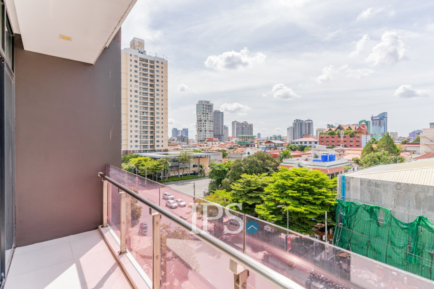 2 Bedroom Serviced Apartment For Rent - Chaktumok, Phnom Penh