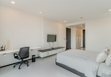 1 Bedroom Serviced Apartment For Rent - Beoung Raing, Phnom Penh thumbnail