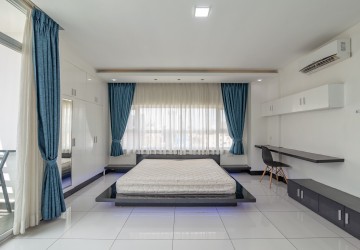3 Bedroom Serviced Apartment For Rent - BKK3, Phnom Penh thumbnail