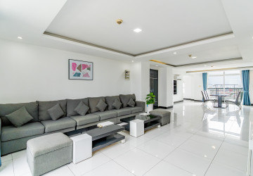 3 Bedroom Serviced Apartment For Rent - BKK3, Phnom Penh thumbnail