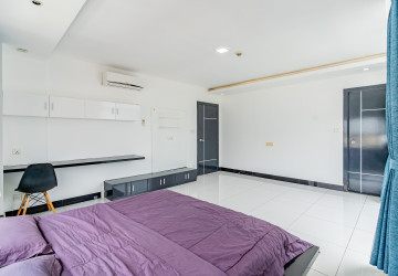 3 Bedroom Serviced Apartment For Rent - BKK3, Phnom Penh thumbnail