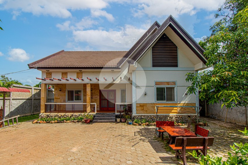 3 Bedroom Villa For Rent -  Slor Kram, Siem Reap