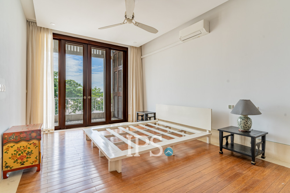 Renovated 6 Bedroom Apartment For Rent - Phsar Kandal 1, Phnom Penh - Image 16 Renovated 6 Bedroom Apartment For Rent - Phsar Kandal 1, Phnom Penh - Image 16