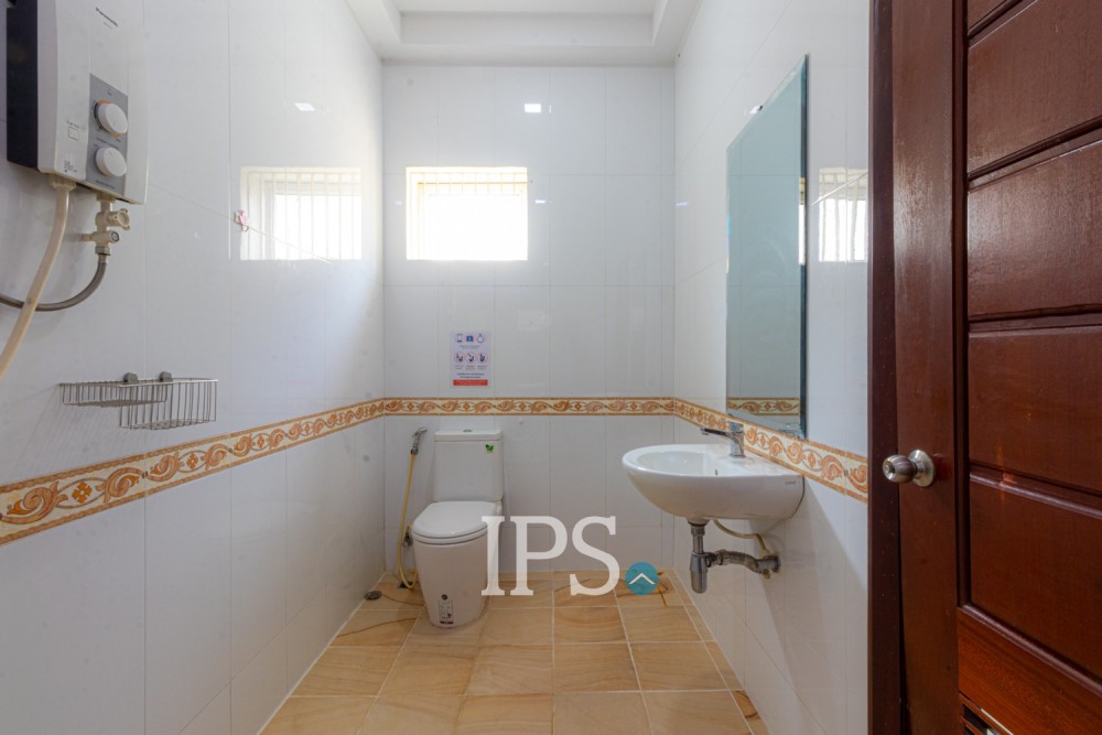 1 Bedroom Apartment For Rent - Svay Dangkum, Siem Reap - Image 15