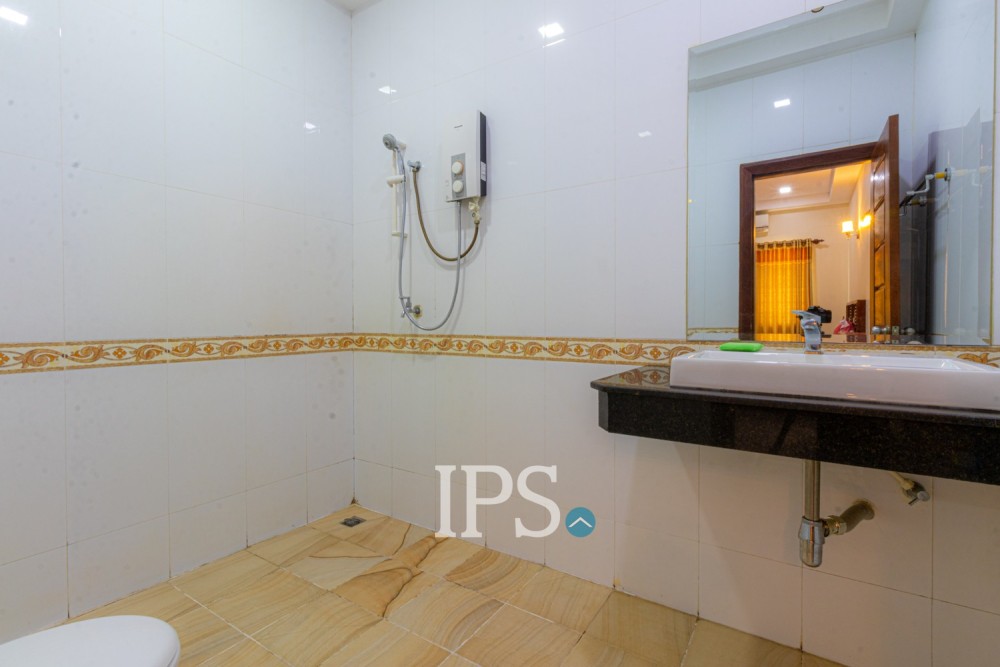 1 Bedroom Apartment For Rent - Svay Dangkum, Siem Reap - Image 12