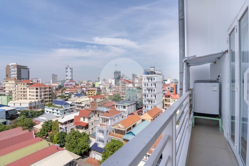 2 Bedroom Serviced Apartment For Rent - Toul Tom Pong 2, Phnom Penh