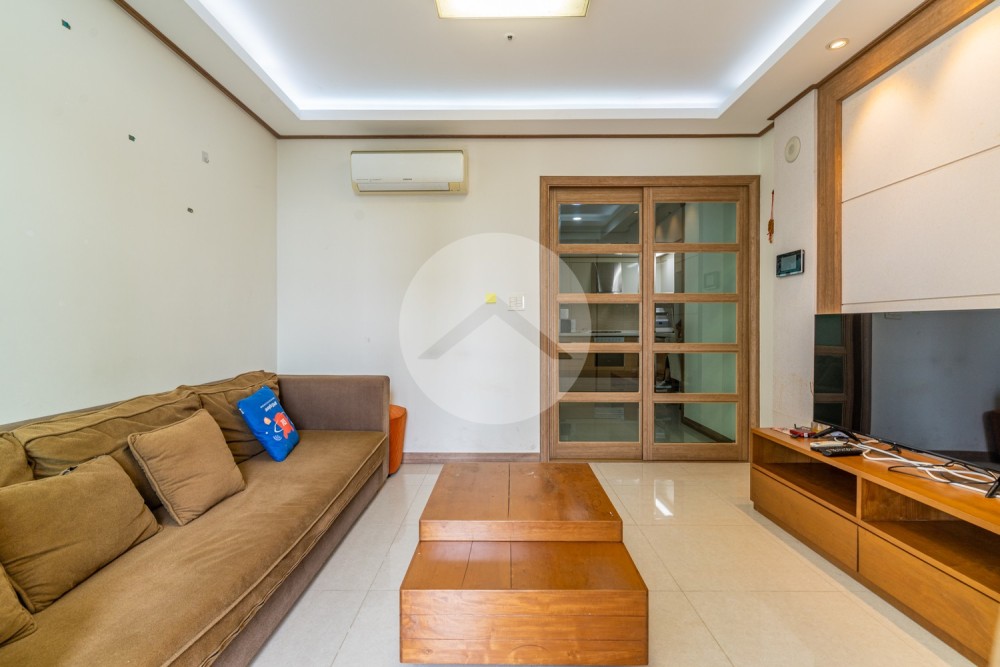 1 Bedroom  Condo For Rent - Decastle Royal, BKK1, Phnom Penh