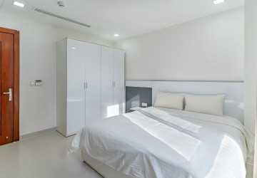 2 Bedroom Serviced Apartment For Rent - BKK1, Phnom Penh thumbnail