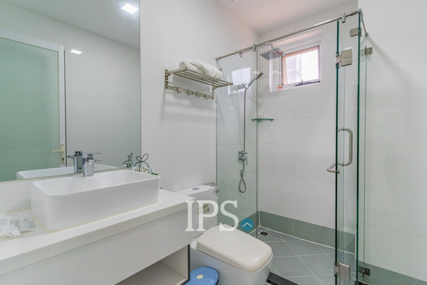 2 Bedroom Serviced Apartment For Rent - BKK1, Phnom Penh