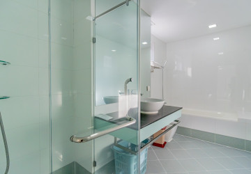 2 Bedroom Serviced Apartment For Rent - BKK1, Phnom Penh thumbnail