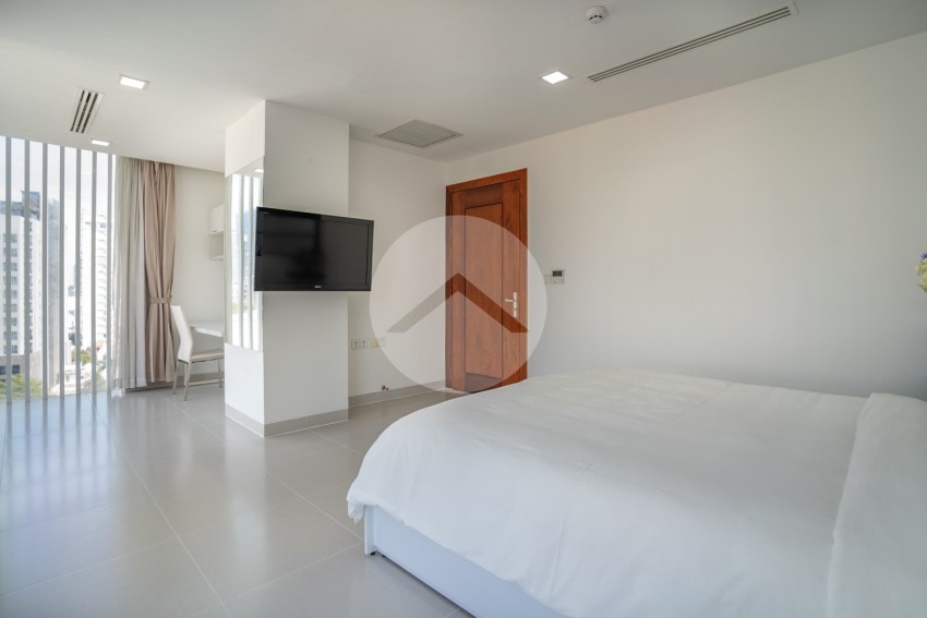 2 Bedroom Serviced Apartment For Rent - BKK1, Phnom Penh