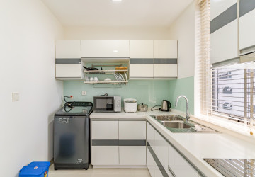 2 Bedroom Serviced Apartment For Rent - BKK1, Phnom Penh thumbnail