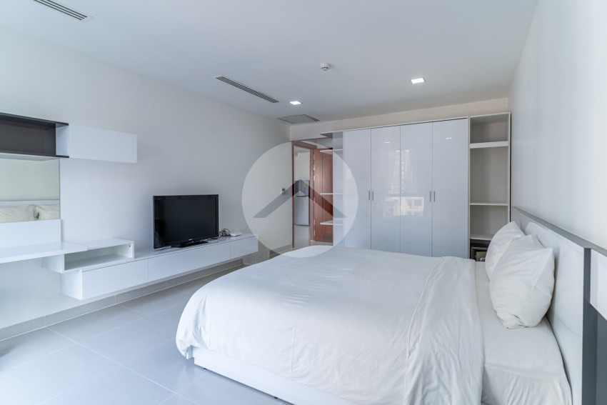 1 Bedroom Serviced Apartment For Rent - BKK1, Phnom Penh