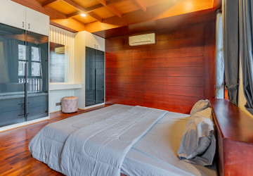 2 Bedroom Serviced Penthouse  For Rent - BKK1, Phnom Penh thumbnail