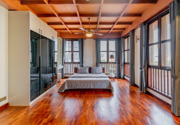 2 Bedroom Serviced Penthouse  For Rent - BKK1, Phnom Penh thumbnail