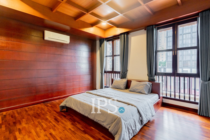 2 Bedroom Serviced Penthouse  For Rent - BKK1, Phnom Penh