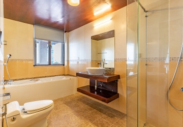 2 Bedroom Serviced Penthouse  For Rent - BKK1, Phnom Penh thumbnail