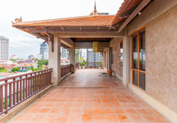 2 Bedroom Serviced Penthouse  For Rent - BKK1, Phnom Penh thumbnail