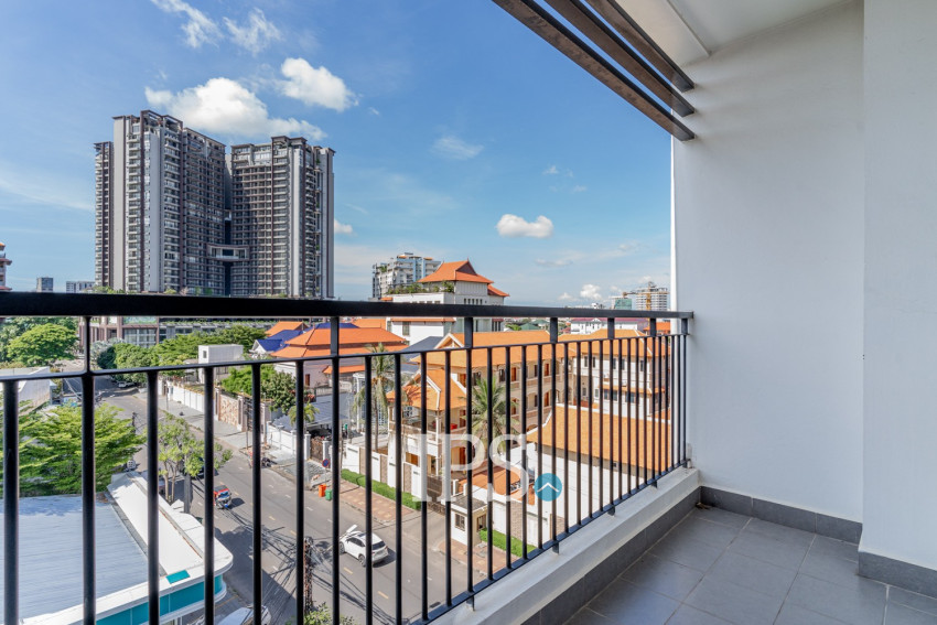 2 Bedroom Serviced Apartment For Rent - Boeung Kak 2, Phnom Penh