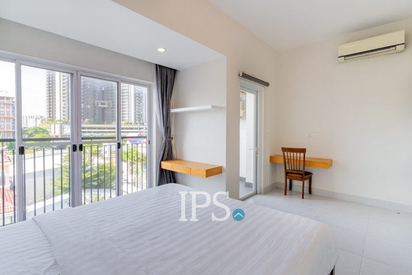 2 Bedroom Serviced Apartment For Rent - Boeung Kak 2, Phnom Penh