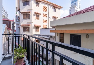 1 Bedroom Serviced Apartment For Rent - Tonle Bassac, Phnom Penh thumbnail