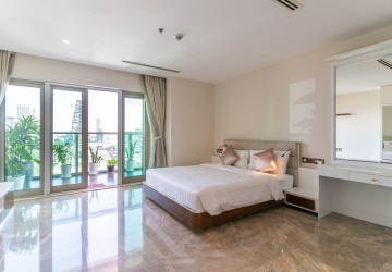 4 Bedroom Penthouse Serviced Apartment For Rent - Chey Chumneah, Phnom Penh thumbnail