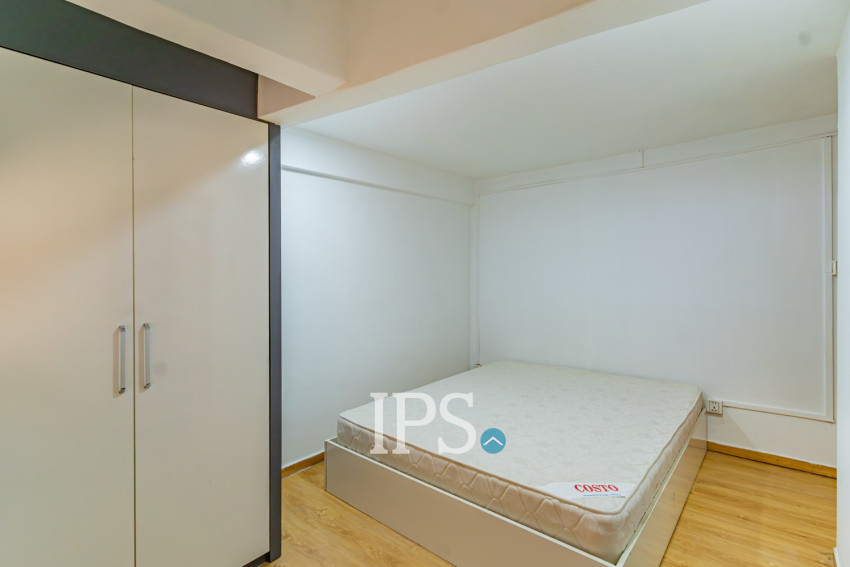 Renovated 2 Bedroom House For Rent - Tonle Bassac, Phnom Penh